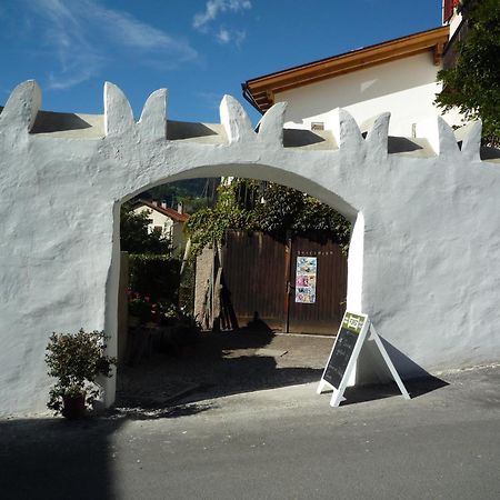 Garni Sonne Hotel Malles Venosta Exterior photo
